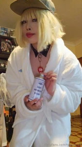 Have a full selfie set for the year also it s my birthday today so part 3