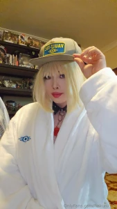 Have a full selfie set for the year also it s my birthday today so part 10