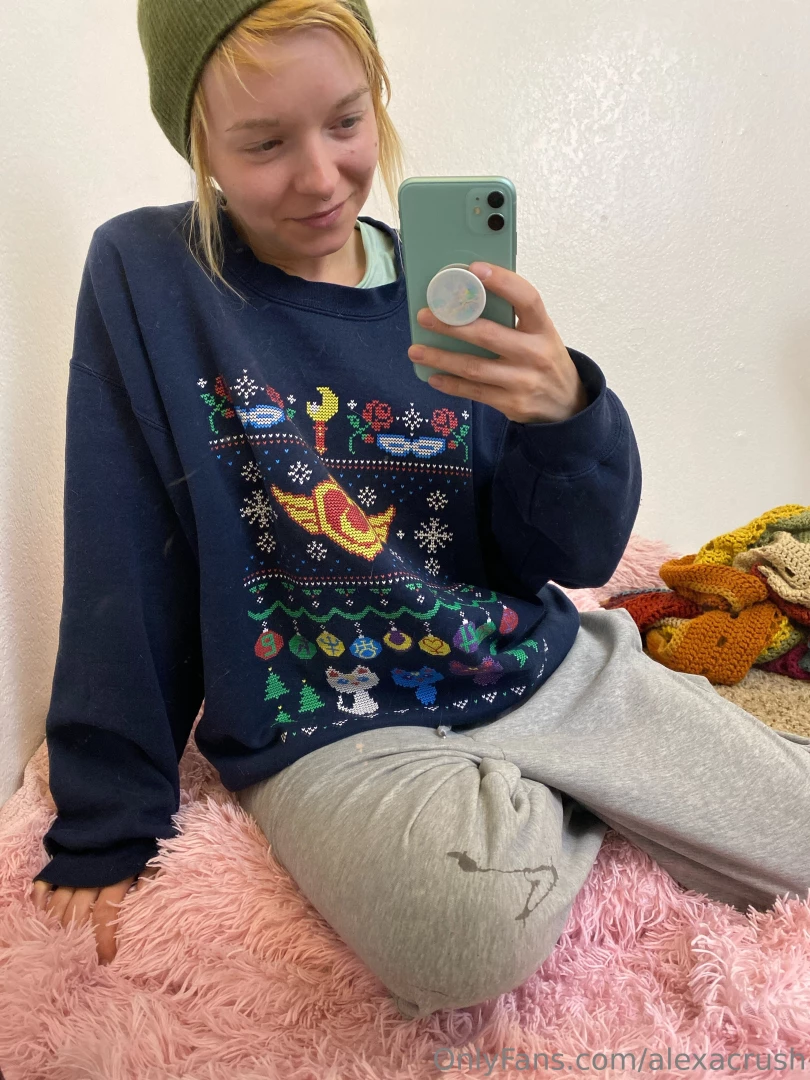 Cozy af today it s so cooooold keep me warm pls 