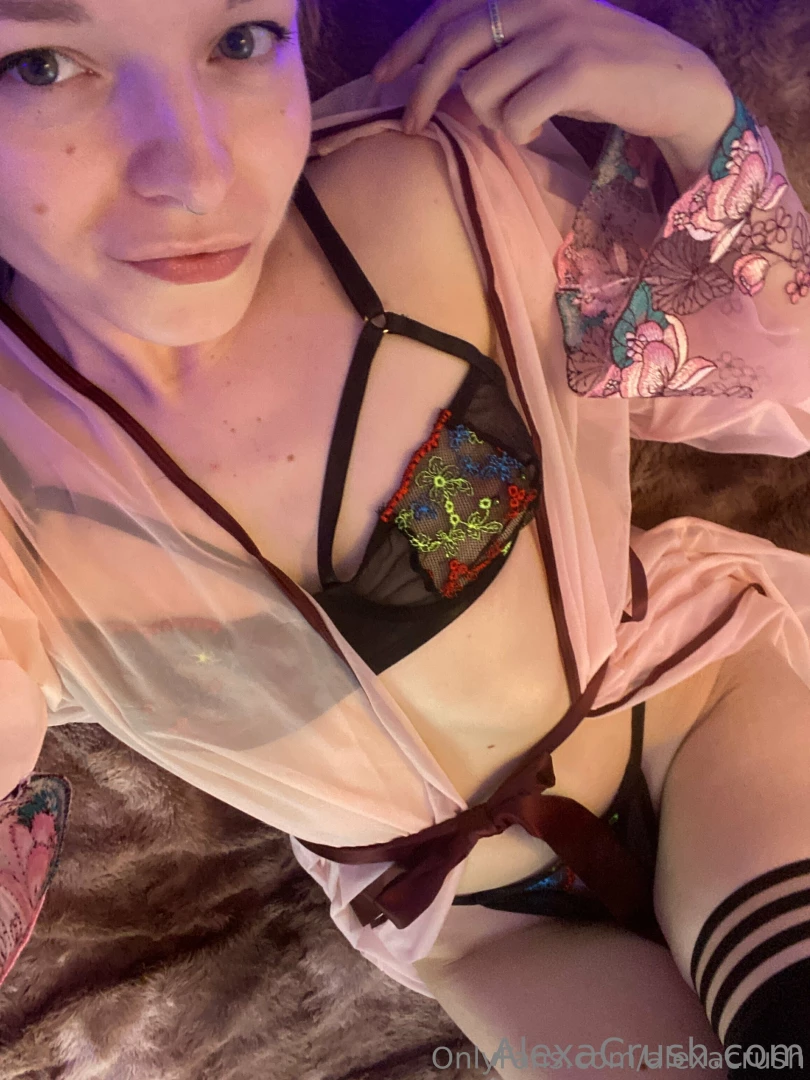 You should see me with the lingerie off 