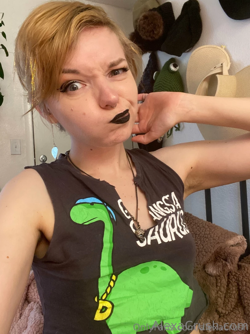 Do you like dark lipstick part 1 