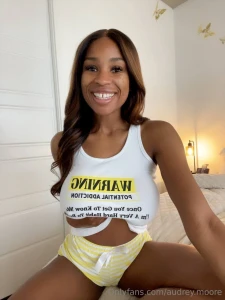 Dripping in gold and mischief