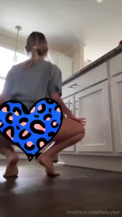 Good morning daddy tip me a surprise to remove the heart 