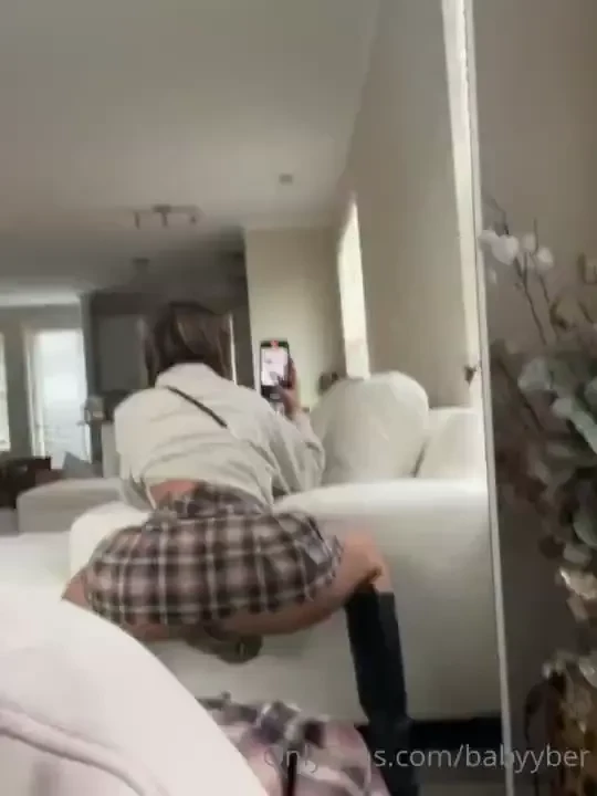 A hump day treat for u babe p it gets better as u swipe 