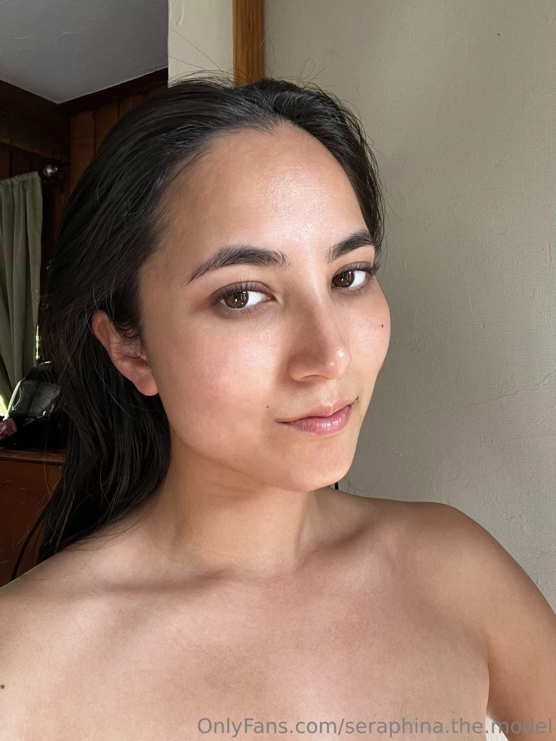 Some after shoot selfies for you can t let the makeup go to waste part 1 