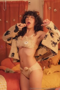 Feeling sleepy and snoozy today ehehhe happy spring i m finally coming