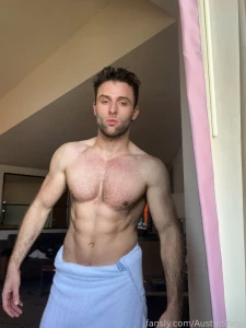 Took advantage of this hotel room lighting part 1