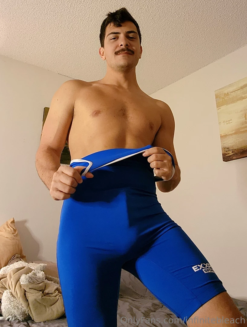 Want to be my wrestling buddy 