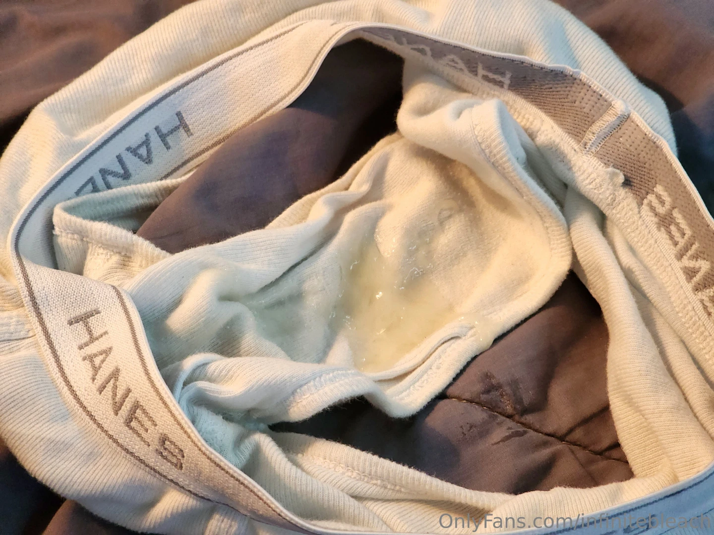 Oops i came in my tws 