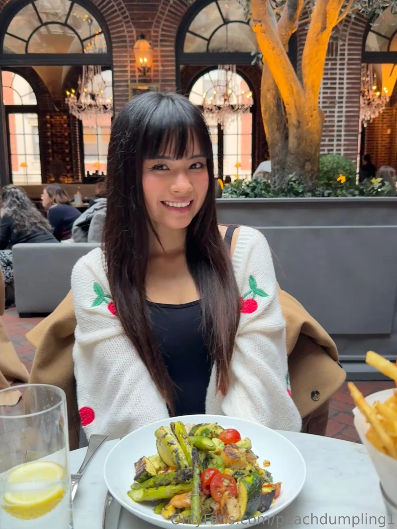 Peach bellini on peach dumpling s day part 1 