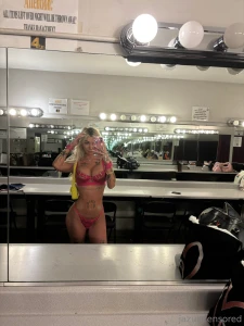 Rate the look 1 to i d risk it all