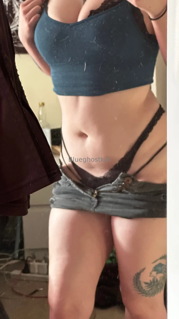 Hi horny homies sorry for the lack of posting some really horrible 