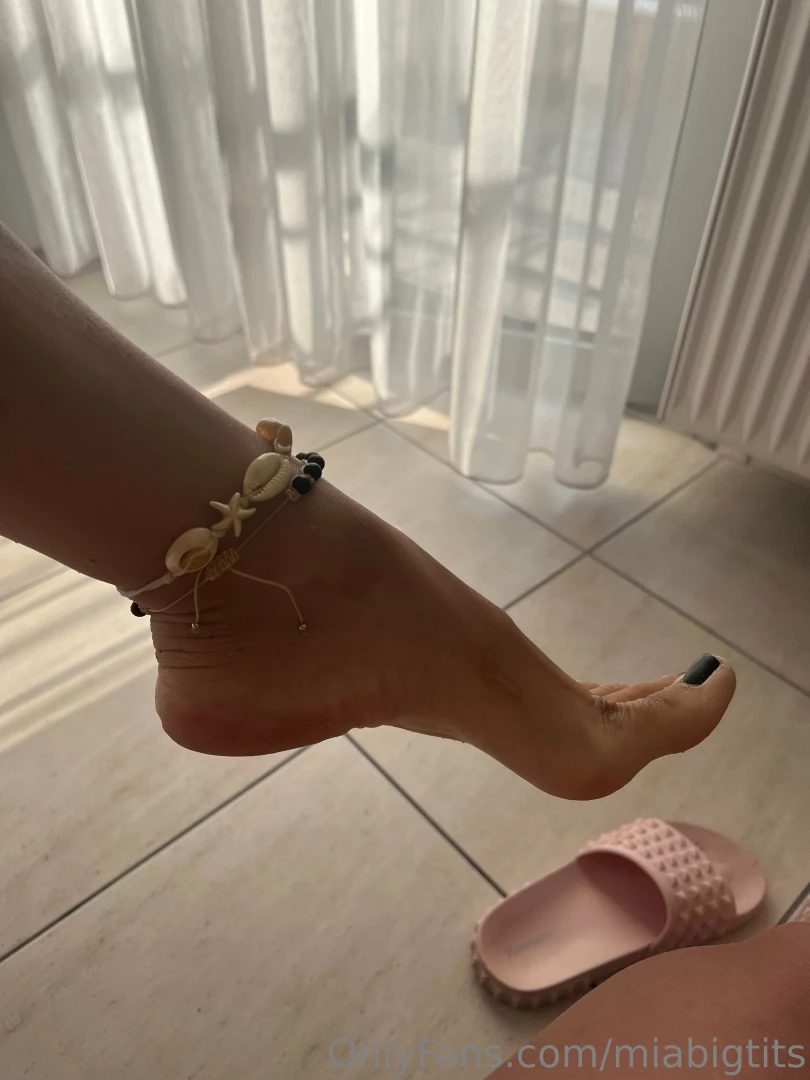 Hows this for a sexy feet view part 1 