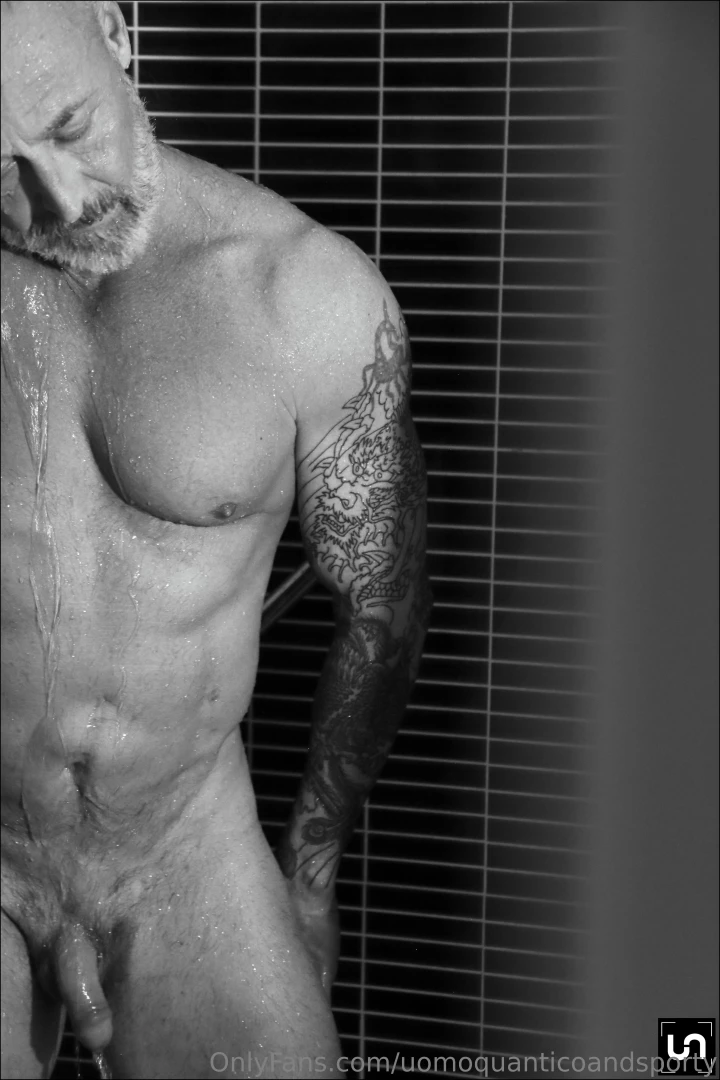 Doccia con me in collaborazione con x-posed 