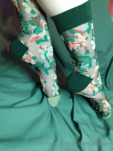 I love my new vintage style socks what do you think want to take them part 3