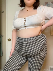 Too much squishiness to contain in any of my clothes part 6