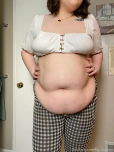 Too much squishiness to contain in any of my clothes part 5