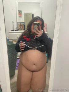 Craving some good dick anyone wanna help a girl out part 1