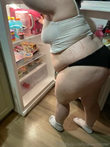 Ill eat every donation and you ll get a surprise in your dm part 1