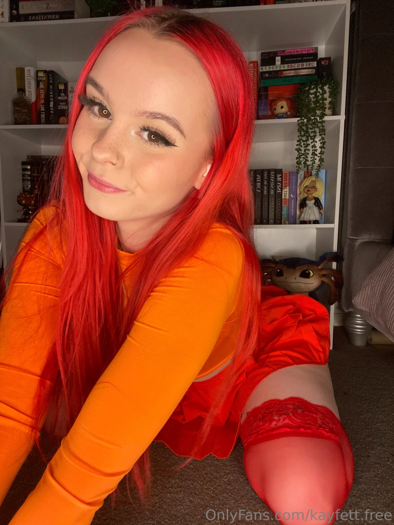 Redhead velma photoset 30 photos enjoy this photoset of me dressed as 