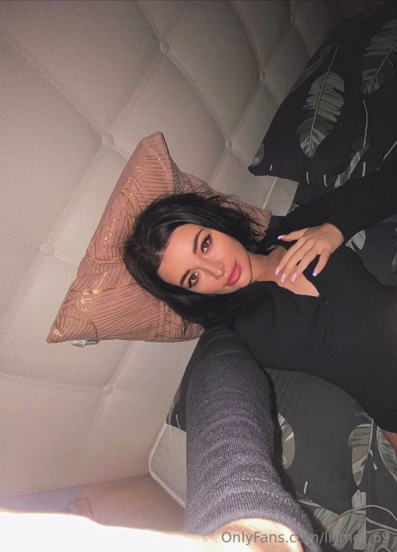 What is a friend a single soul dwelling in two bodies 