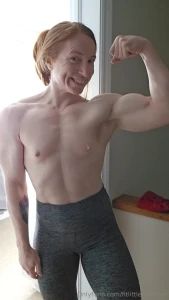 A little lifting a little flexing on this rainy sunday i hope you re part 2