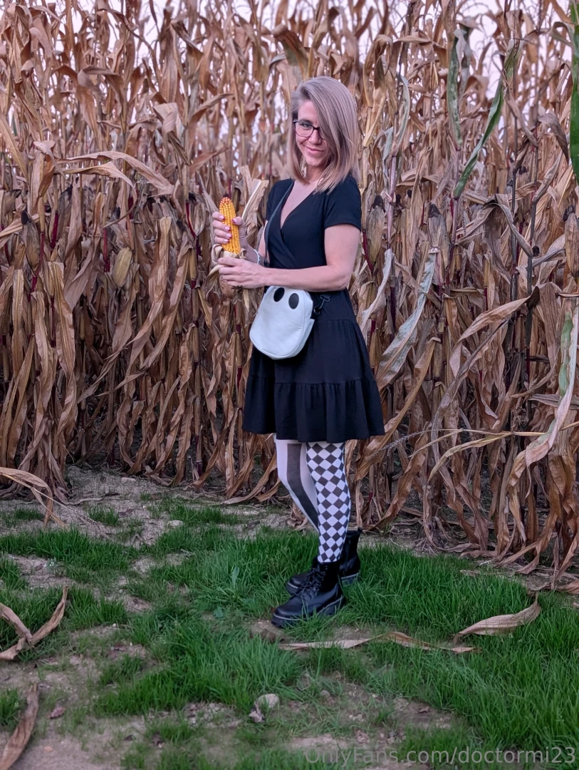 Spooky season is officially here i decided to wait till tomorrow on part 2 