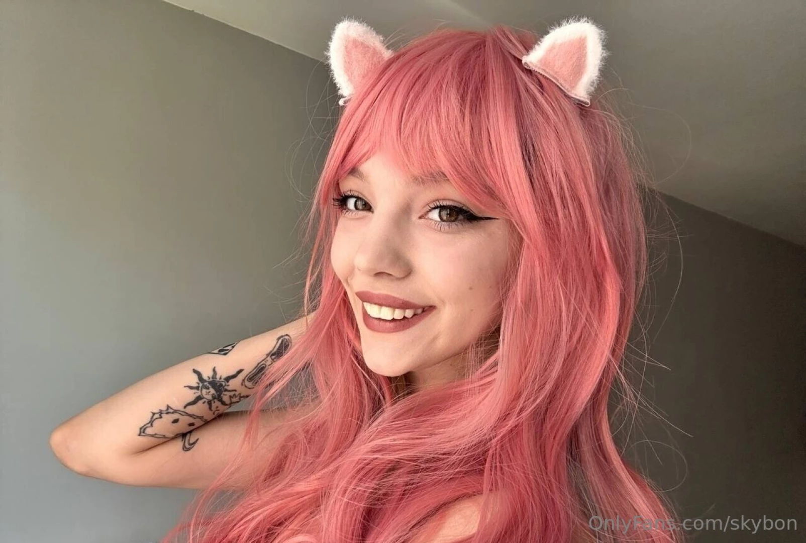 Pinky pie does it suit me 