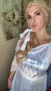 Sunday fun day the halloween festivities have begun this is me as elsa part 3