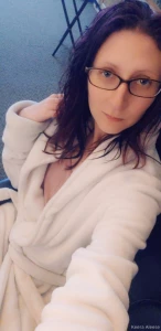 Not a sexy pic feeling flu ish send some loves