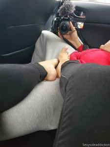 Had the most amazing uber ride share to the airport in chicago could part 1