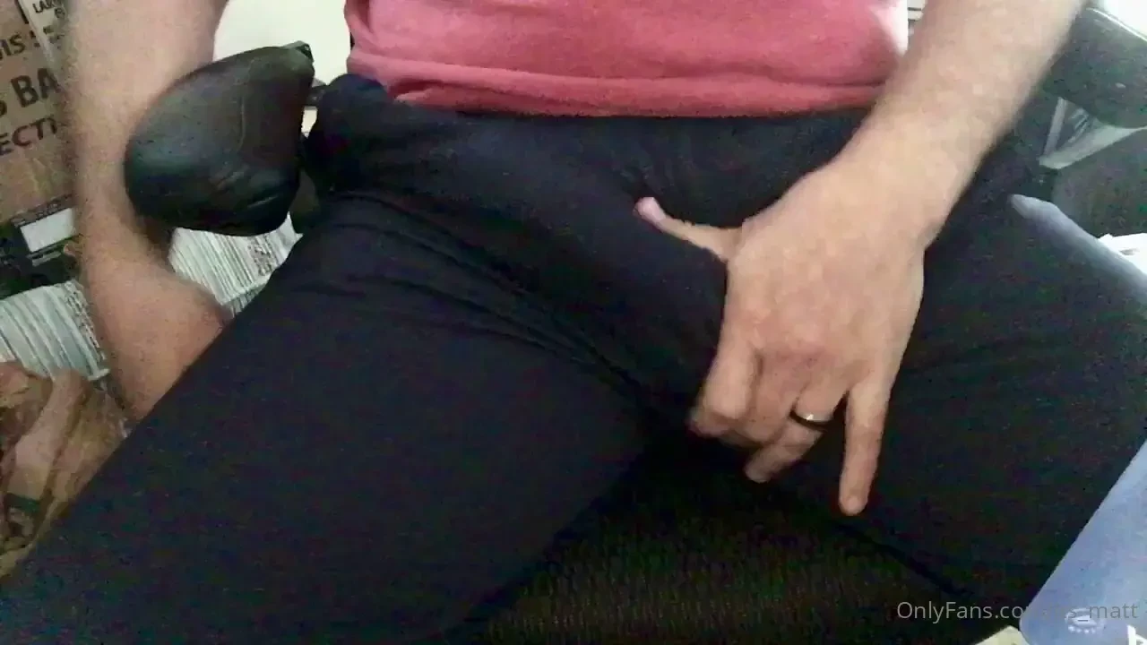 A little distraction in the middle of the day at home between work 