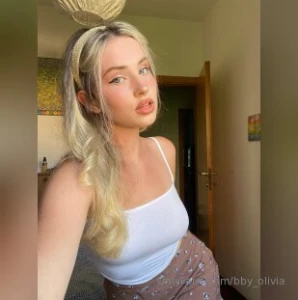 Hot blonde carol_elena just turned 18 she is craving deep penetration part 55