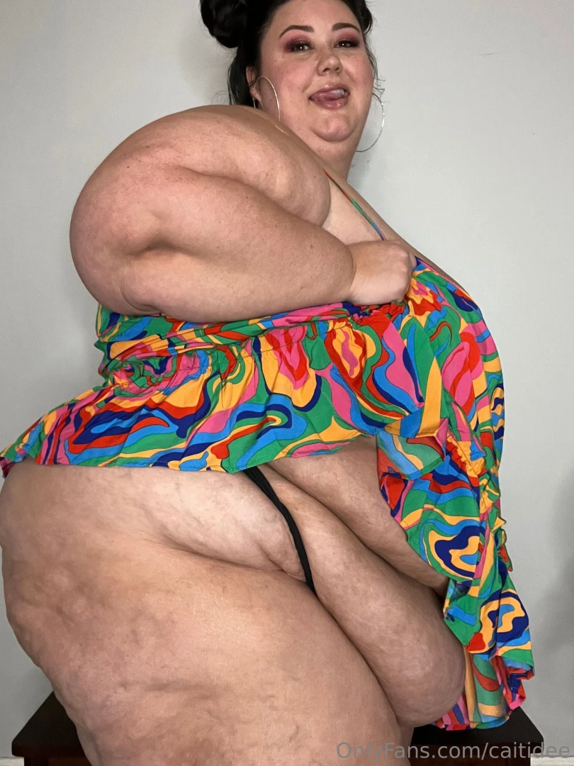 For you only 16 pics 3 5min vid i love being so big and sexy for you i part 12 