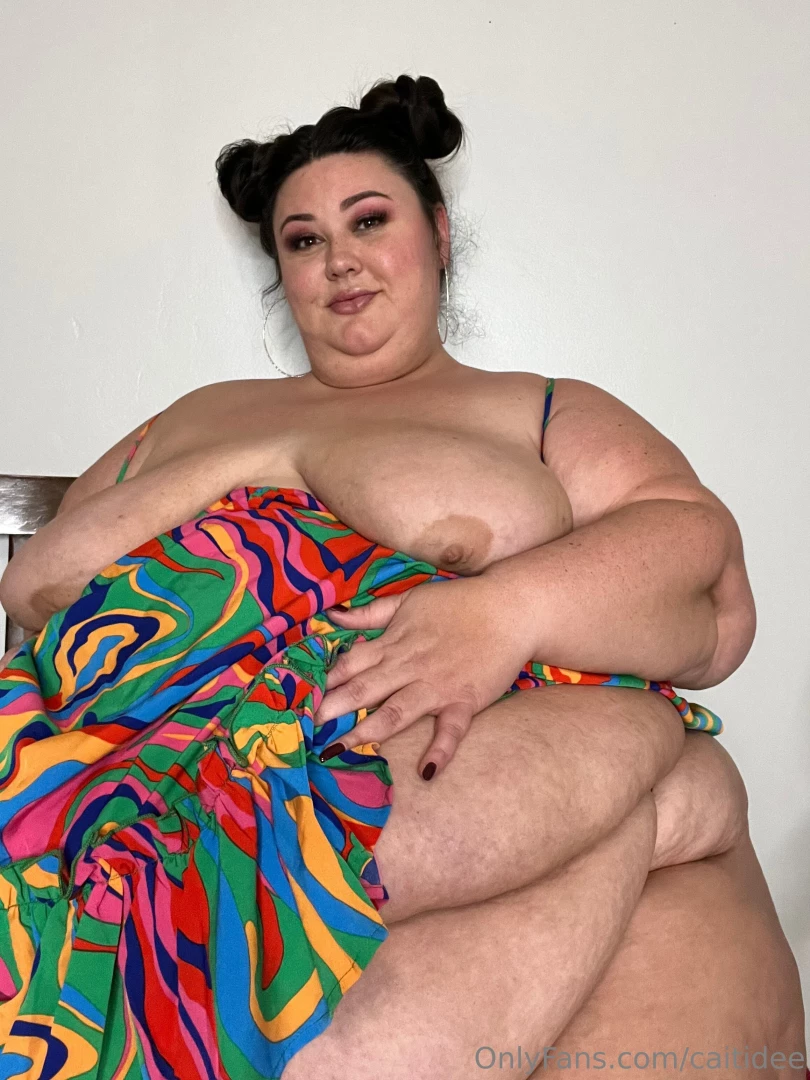 For you only 16 pics 3 5min vid i love being so big and sexy for you i part 5 