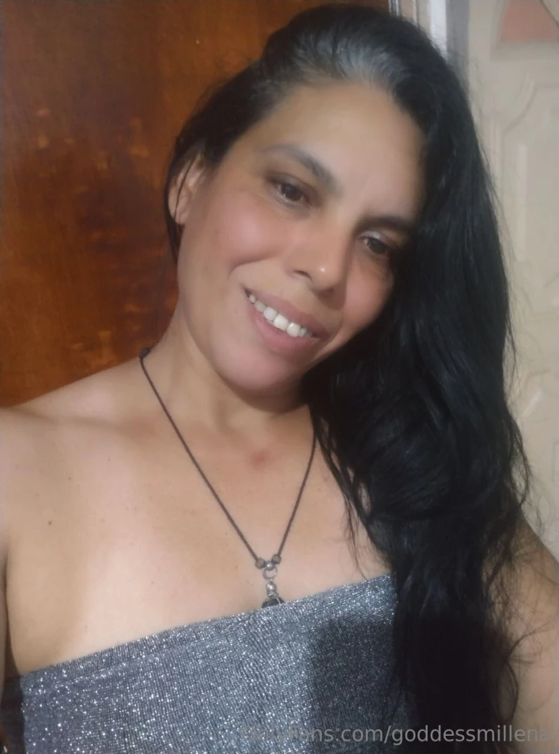 Pamela_divina_hot_xxx free subscription hi love would you like to see part 9 