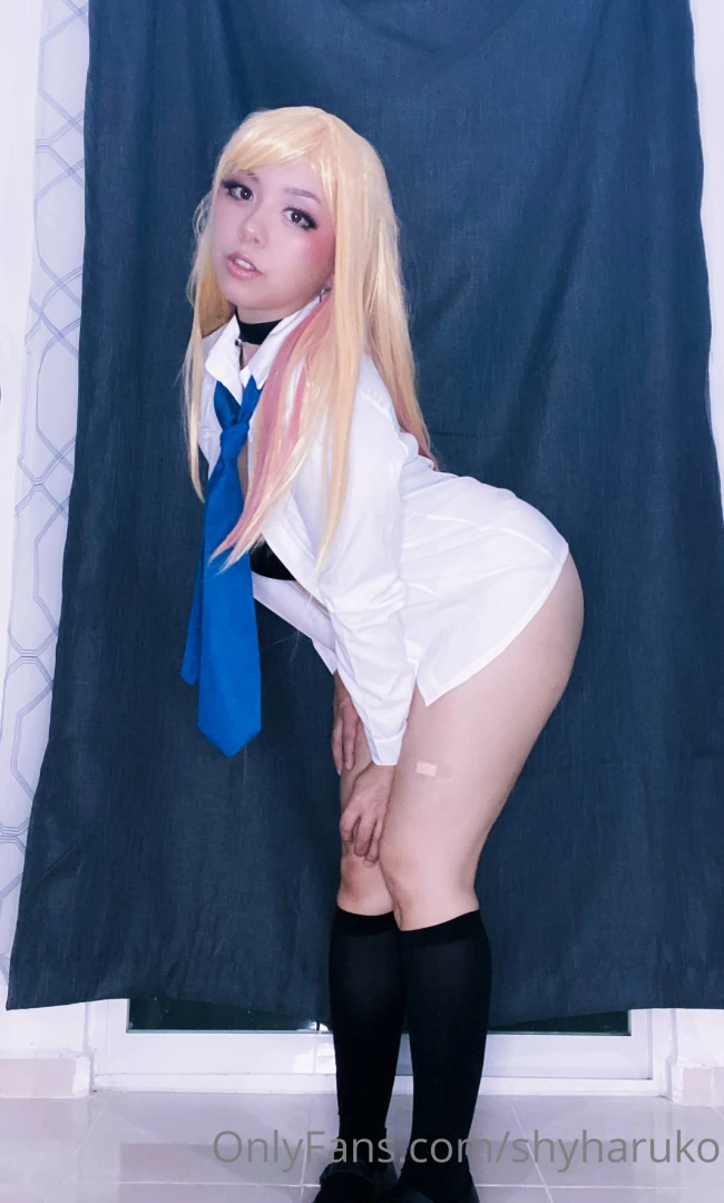 New cosplay d marin from my dress-up darling lt 3 i took tons of pics 