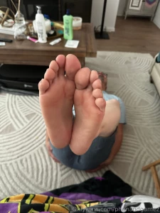 Rub your feet on my belly part 2