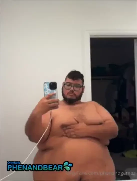 Obsessed also my tummy looks great here 