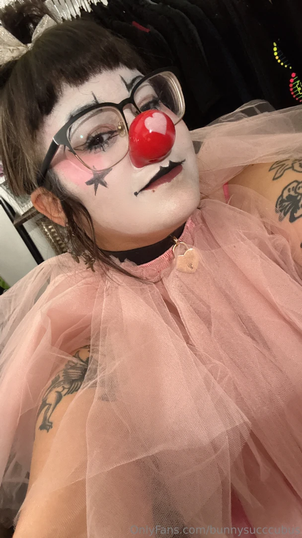 I made this clown ruff and it s much too big part 3 