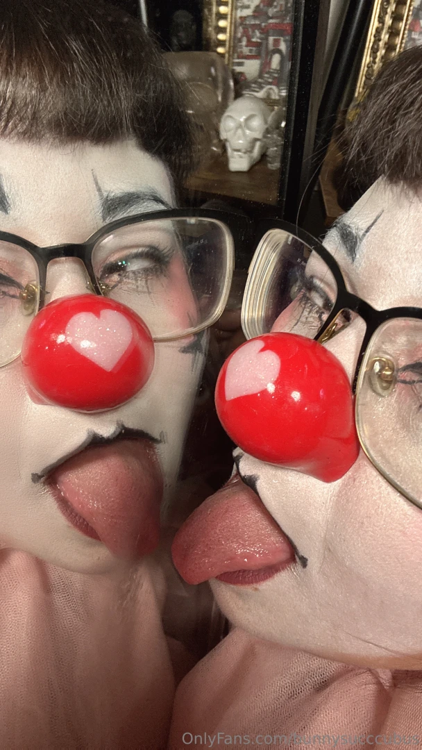 I made this clown ruff and it s much too big part 17 