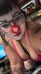 I made this clown ruff and it s much too big part 5