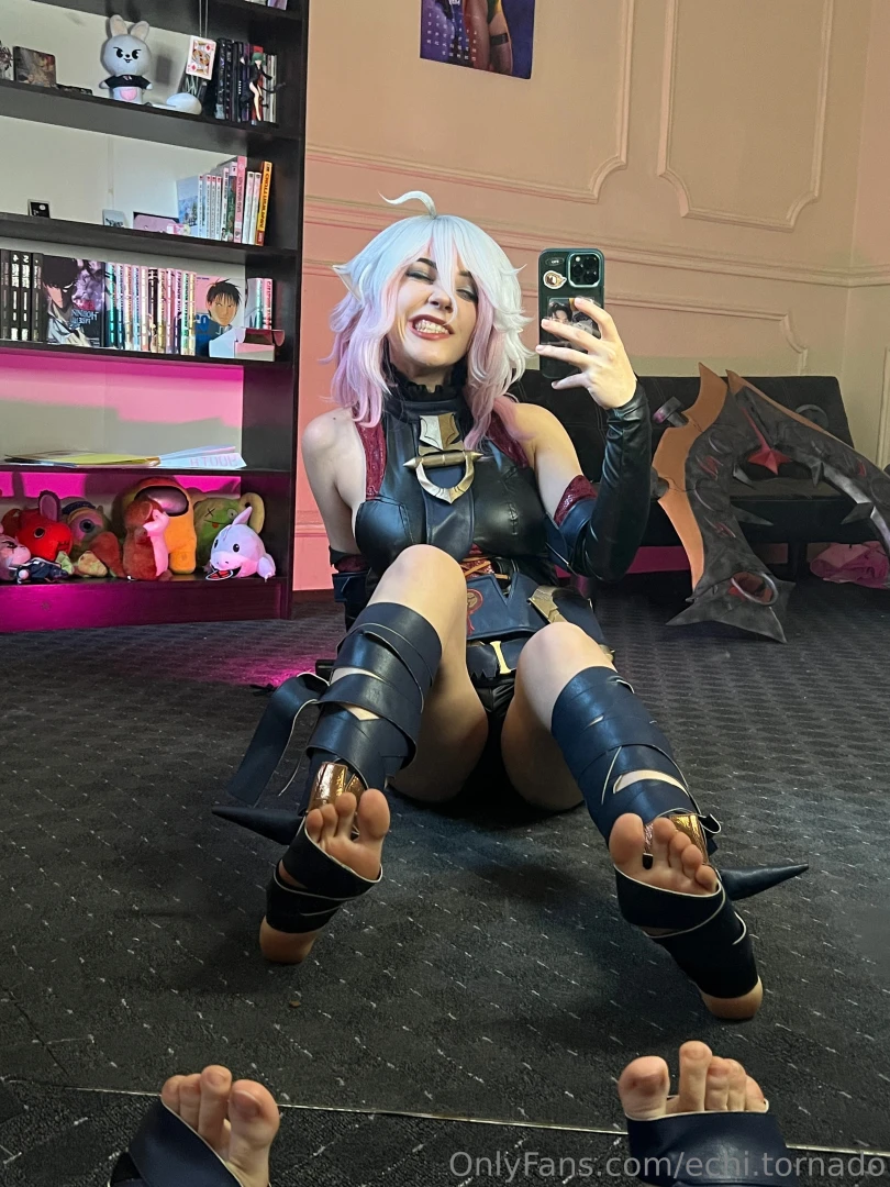 Still staring at my feet yeah i wouldn t be able to look away either 