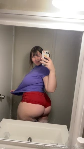 Squishhhhhh posting for booty tuesday too