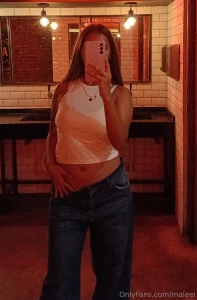 Small body with juicy tits