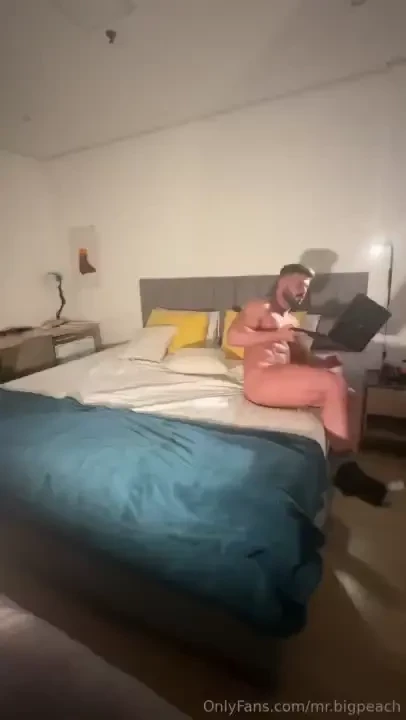 I like to fuck my bed sometimes 