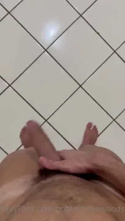 Preparing my bed to host you 