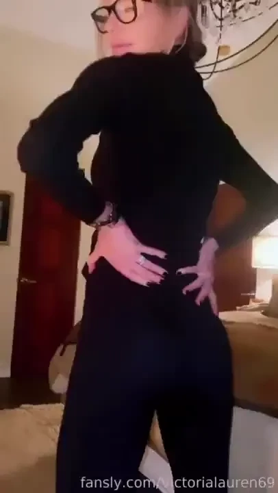 Sometimes you gotta just wiggle it a little bit fyp blond naughty 