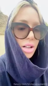 At the beach with some babe do you think i should break into a cottage