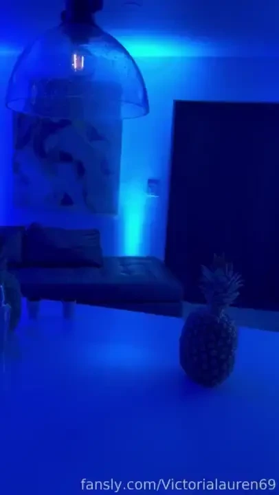 The scene is set waiting for hotcoffeeboy to play with 